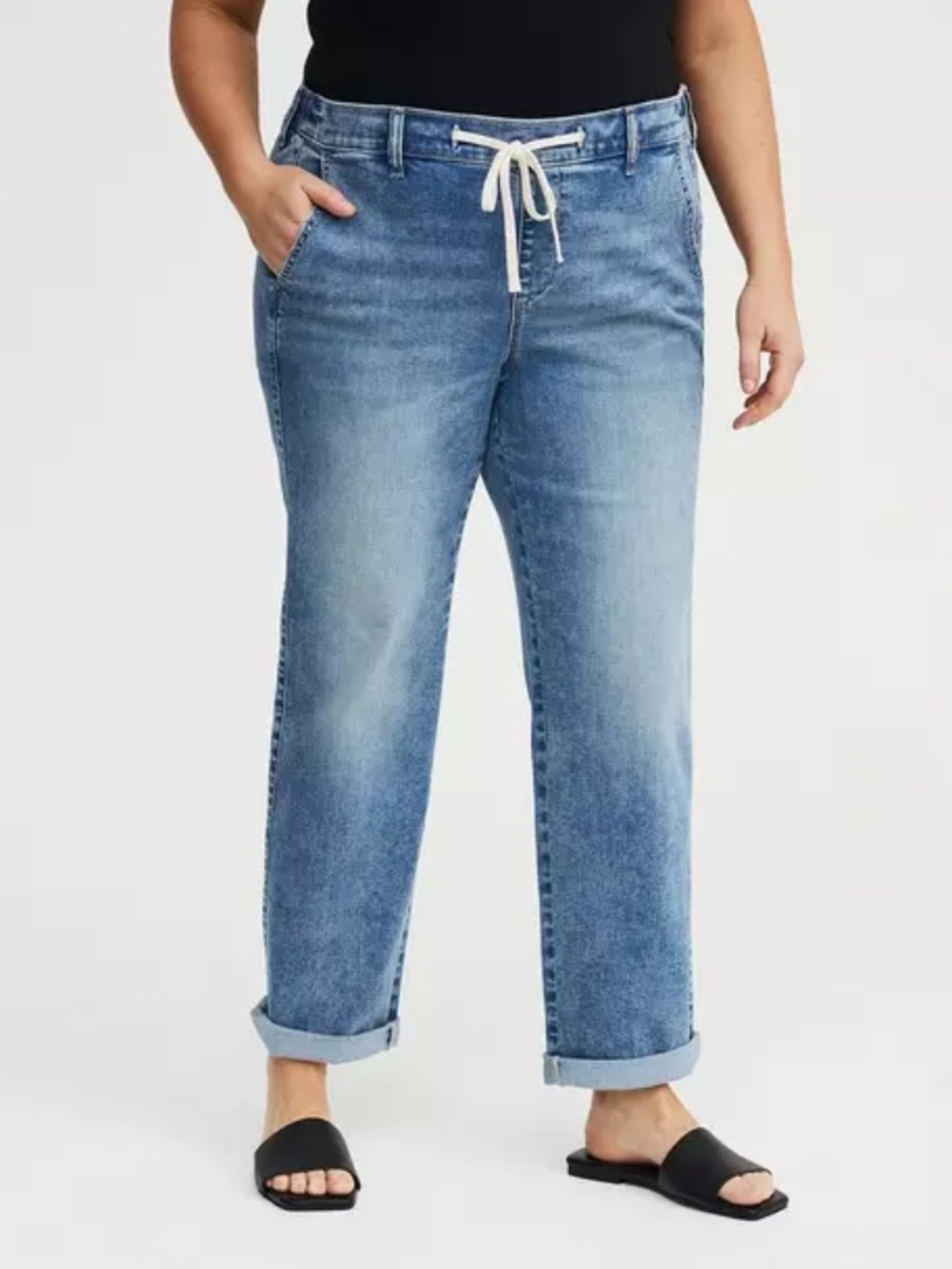 Torrid Boyfriend Mid-Rise Straight Jean Size 2X (18/20)